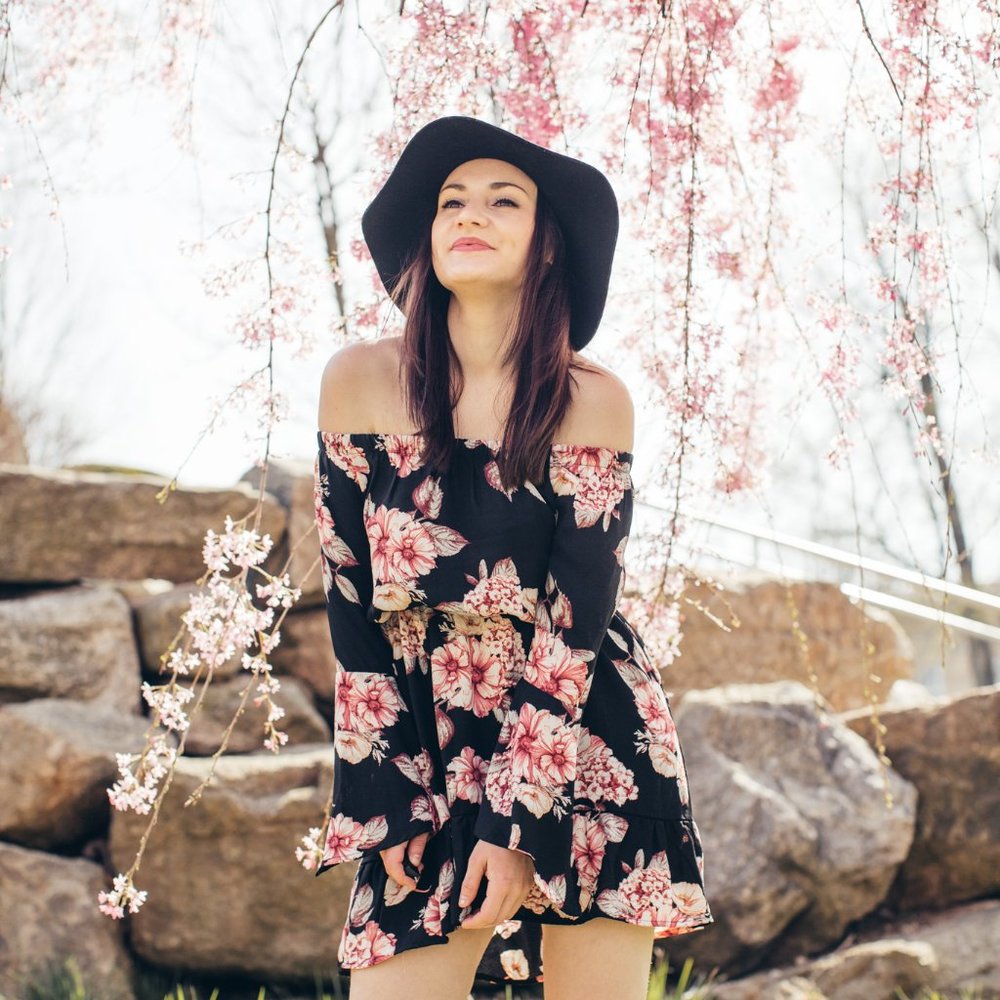 Floral Off The Shoulder Dress w/ Bell Sleeves